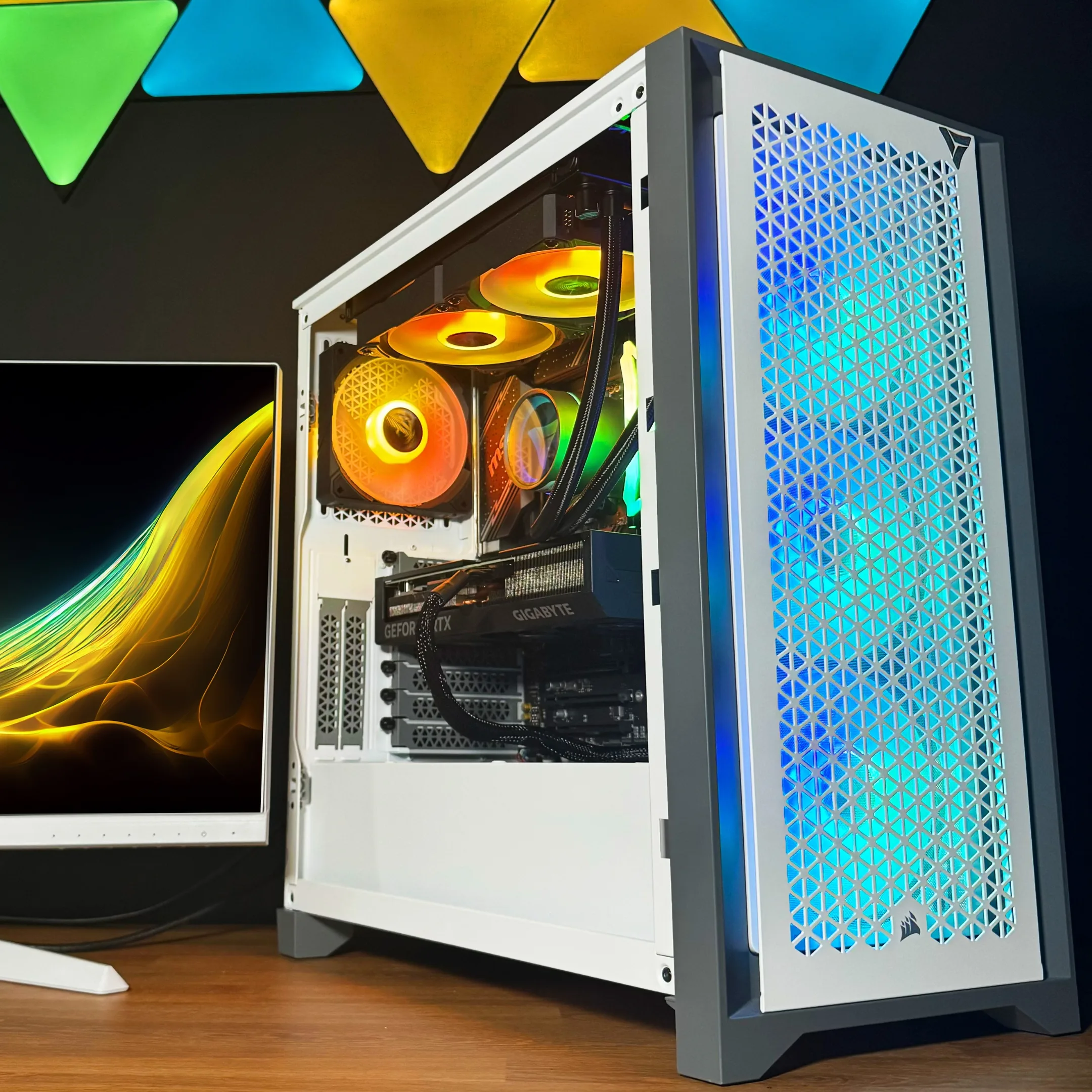 Eclipse Gaming PC - GeForce RTX 5070 I AMD Ryzen 7 9700X