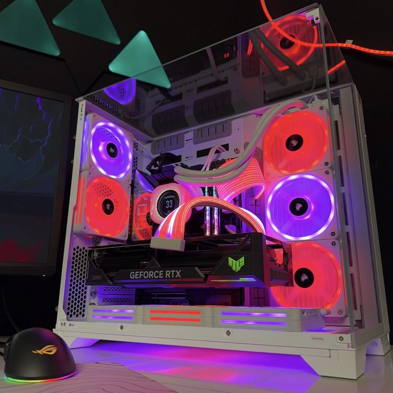 Helios Gaming PC - GeForce RTX 5080 | AMD Ryzen 7 9850X3D